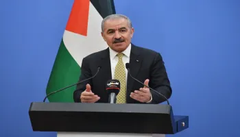 الرئاسة الفلسطينية ترفض تصريحات منسوبة لمحمد اشتية بشأن سوريا وتؤكد تقدير عباس للرئيس أحمد الشرع