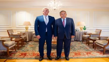 محافظ سلطة النقد يطلع أمين عام الجامعة العربية على مخاطر قطع العلاقات المصرفية المراسلة | نداء الوطن