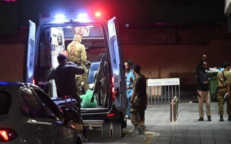 إصابة جنديين إسرائيليين بانفجار عبوة جنوب لبنان وغارات إسرائيلية