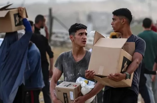 مؤسسة GHF تطلق نظامًا جديدًا لتوزيع المساعدات في غزة وسط اتهامات حقوقية خطيرة
