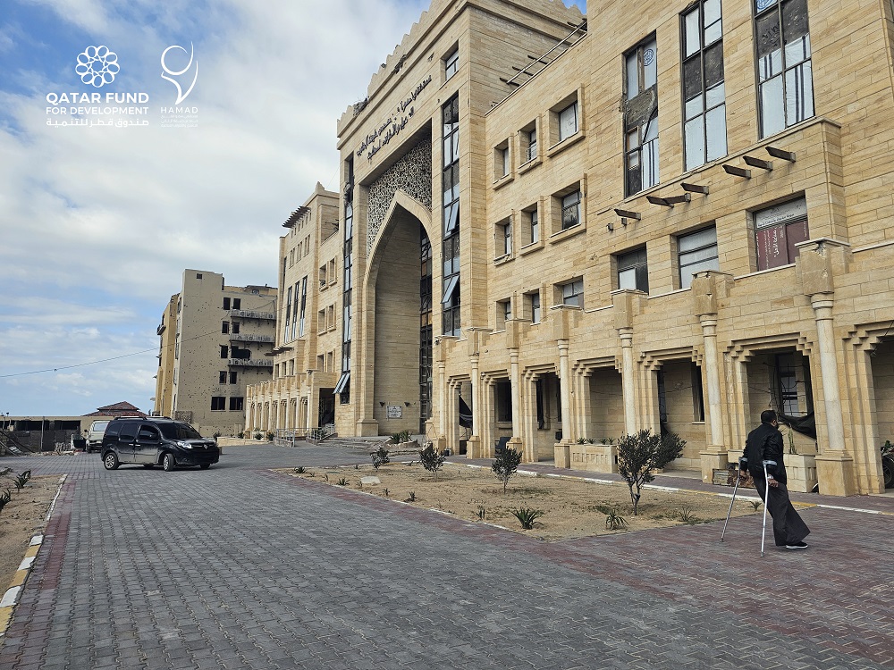 أزمة النقل توقف الخدمات الخارجية في مستشفى حمد بغزة.. والعودة الخميس